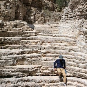 Meet your Posher, Carlos